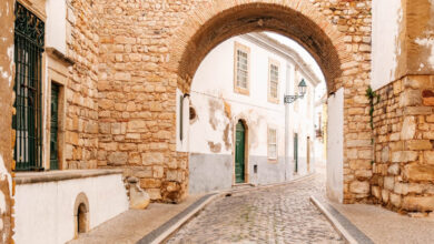 Arco do Repouso Cidade Velha Faro Algarve Portugal travelinmypocket