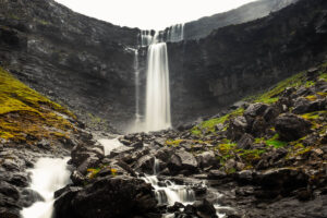 Fossá, the tallest waterfall in the Faroe Islands - travelinmypocket.com
