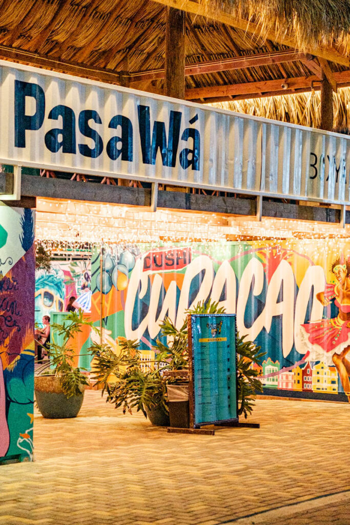 Good food in Curacao Pasawa travelinmypocket