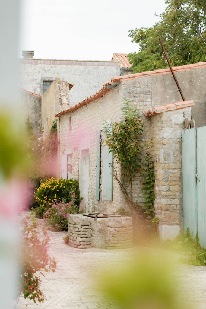 Ars en Re Plus Beaux Villages de France travelinmypocket