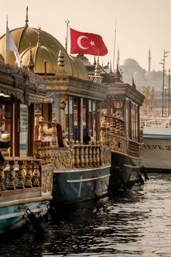 Best neighborhoods in Istanbul for food travelinmypocket