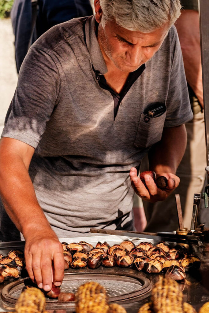 Best neighborhoods to visit in Istanbul for local food travelinmypocket
