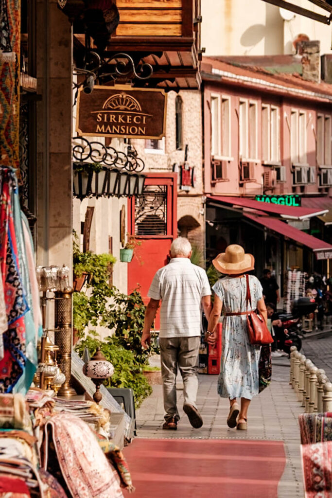 Best neighborhoods to visit in Istanbul travelinmypocket