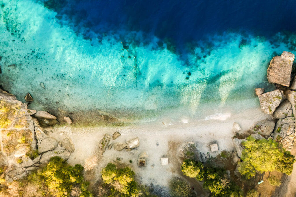 Hidden beaches Curacao Directors Bay travelinmypocket