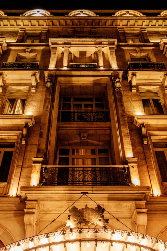 Most charming neighborhoods to visit in Istanbul travelinmypocket