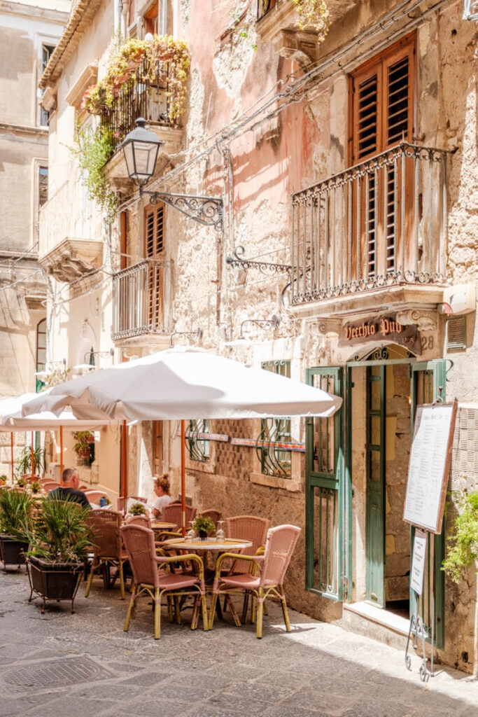Restaurants in Ortigia Syracuse Sicily travelinmypocket