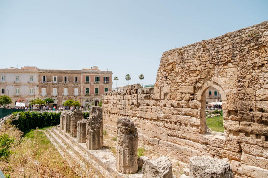 Tempio di Apollo Ortigia Syracuse Sicily travelinmypocket