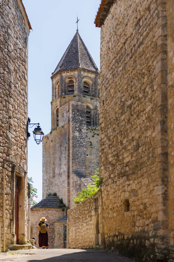 Drome La Garde Adhemar France travelinmypocket