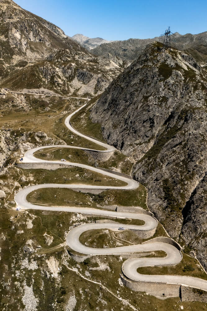 Tremola pass Gotthard Switzerland travelinmypocket