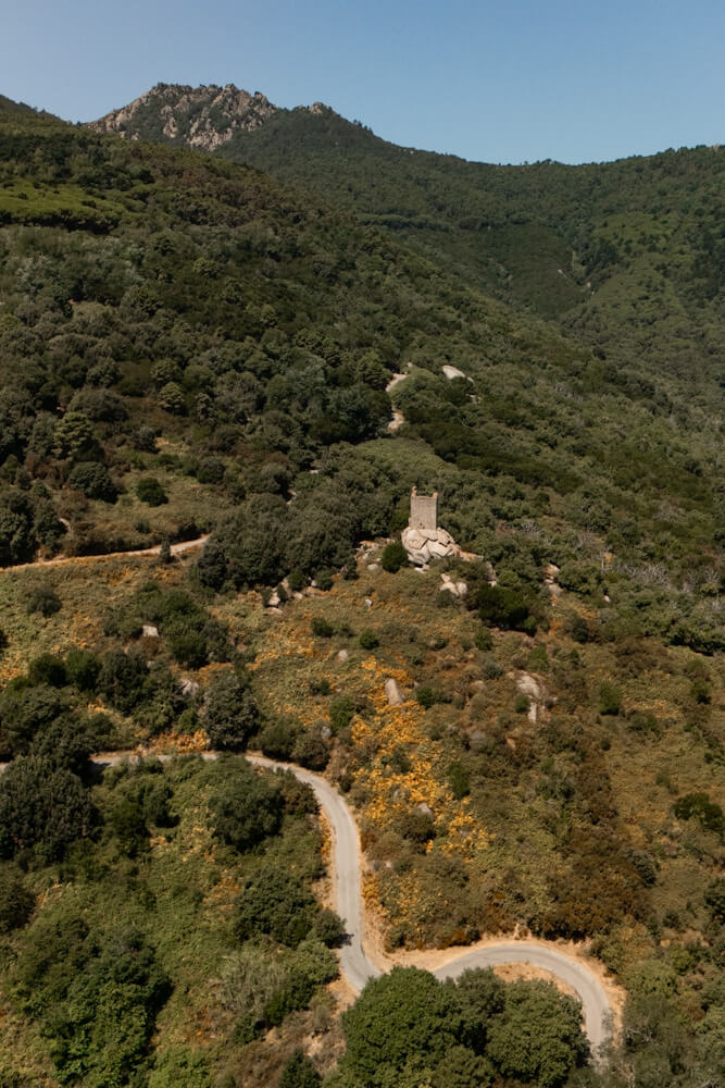 Mountain roads Elba Italy travelinmypocket
