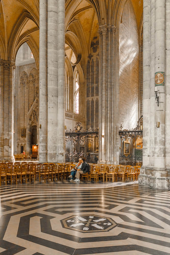 Sights in Amiens Notre Dame travelinmypocket